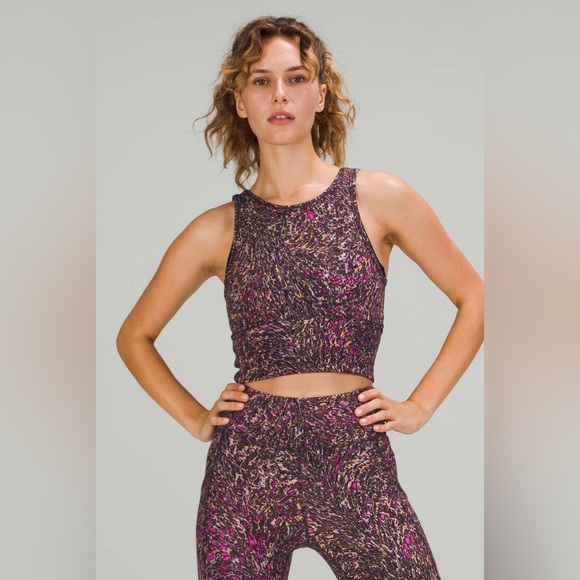 Lululemon Power Pivot Tank Top *Everlux
Topography Multi - Picture 1 of 10